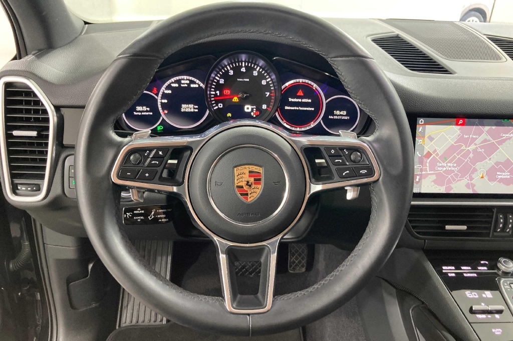 Porsche Cayenne 2018 фото 5