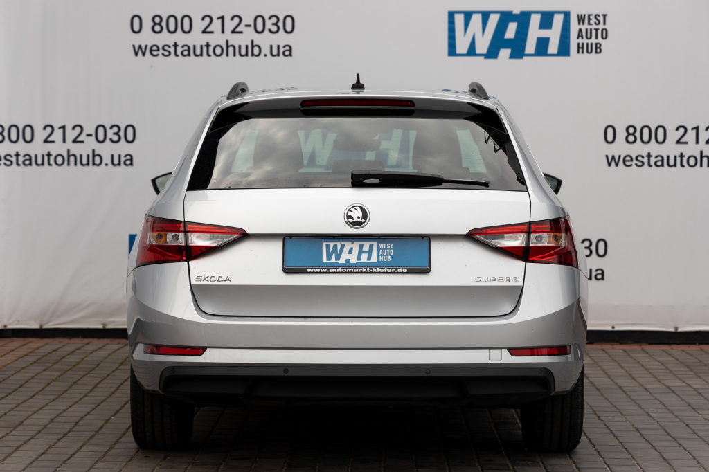 Skoda Superb 2016 фото 34