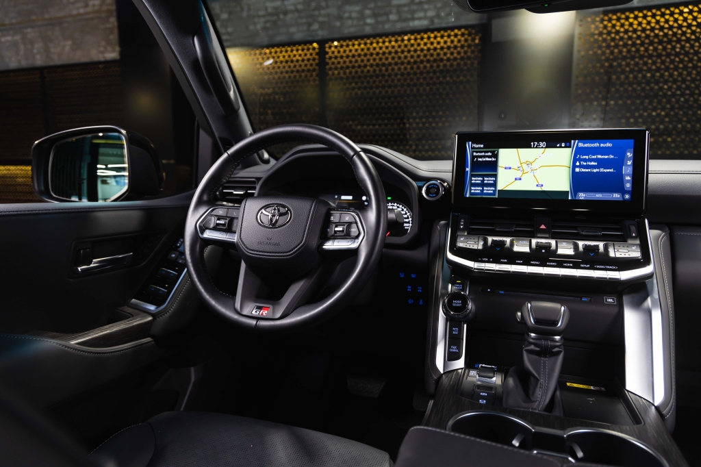 Toyota Land Cruiser GR 2023 фото 35