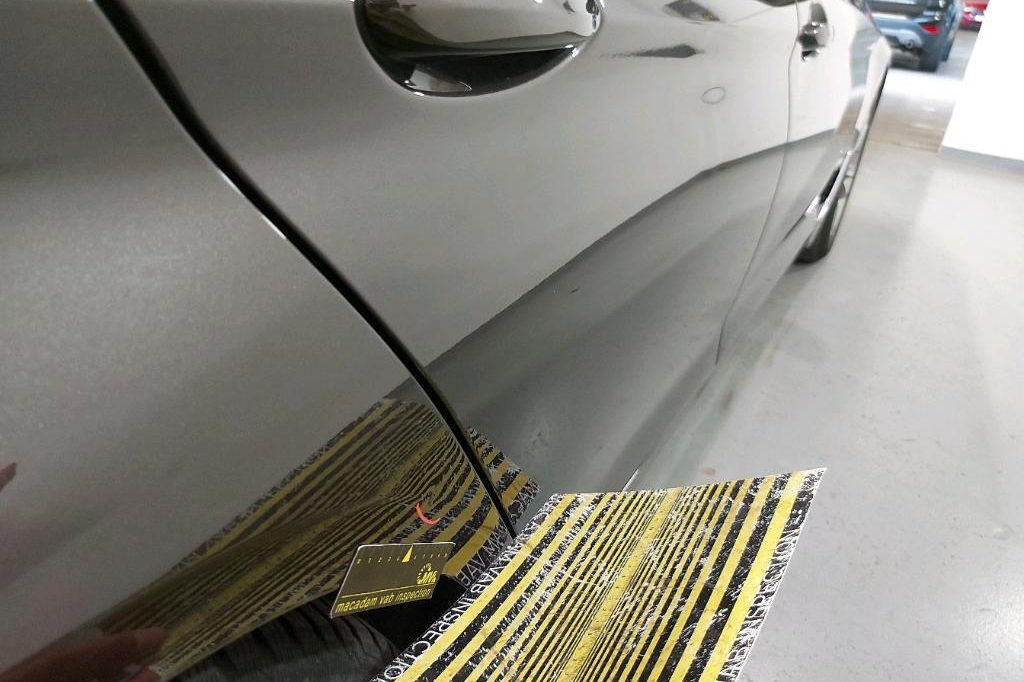 BMW 5 Series 2018 photo 11