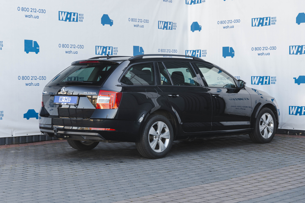 Skoda Octavia 2018 фото 7