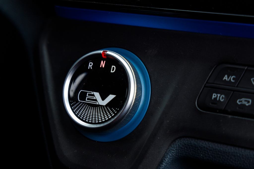 Maxus EV30L 2019 фото 15