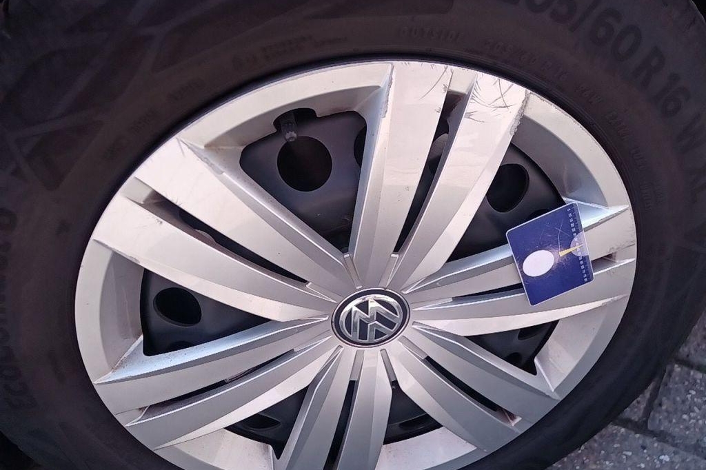 Volkswagen Touran 2018 photo 33