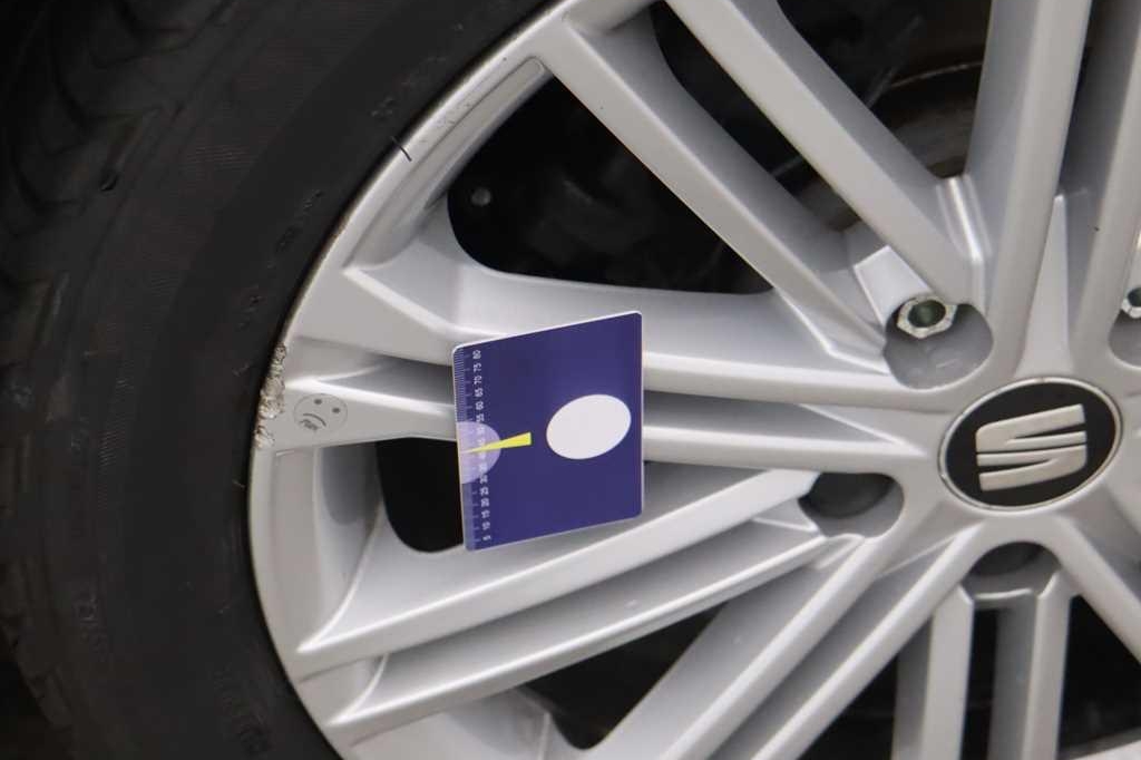 SEAT Leon 2017 photo 16