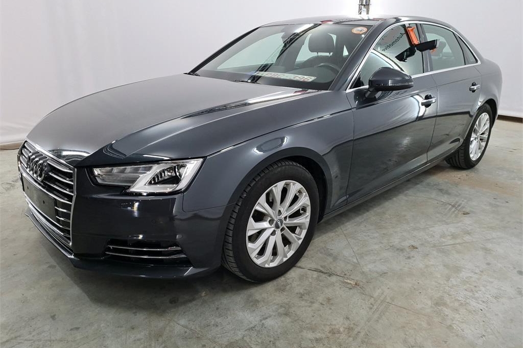 Audi A4 2016 фото 3