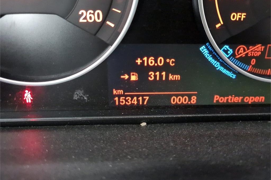 BMW 3er 2016 фото 1