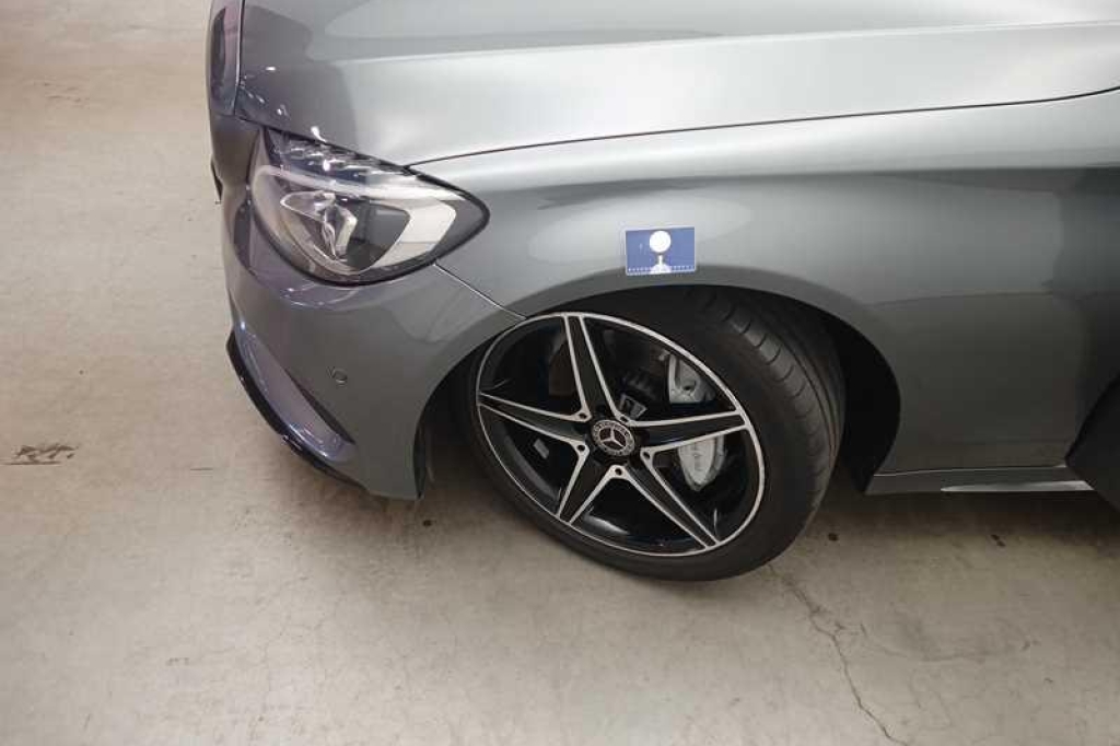 Mercedes-AMG C-Klasse 2017 фото 15