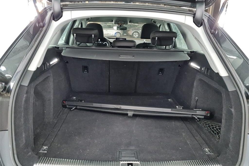 Audi A4 Avant 2017 photo 5