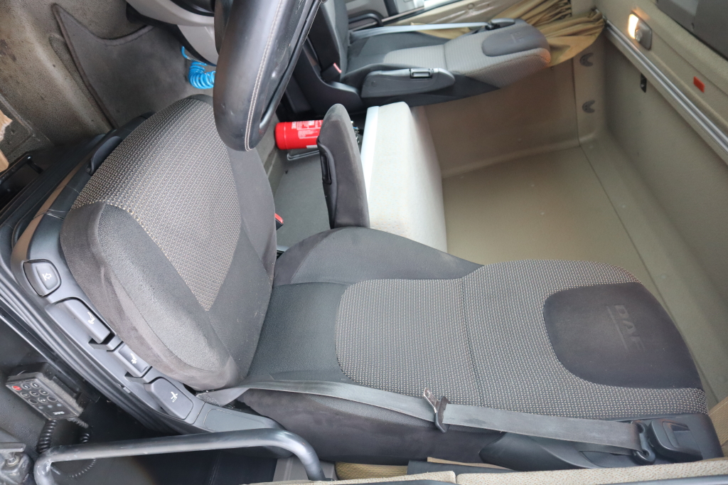 DAF XF 105 460 ATE 2012 фото 15