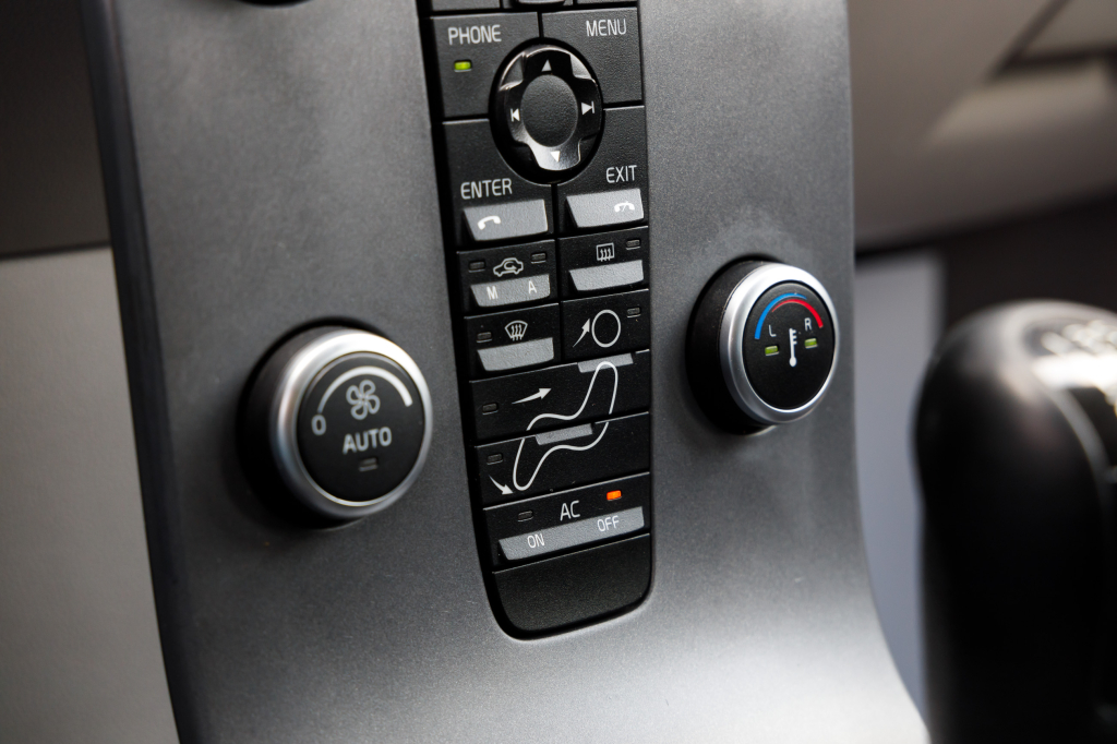 Volvo V50 2009 фото 3