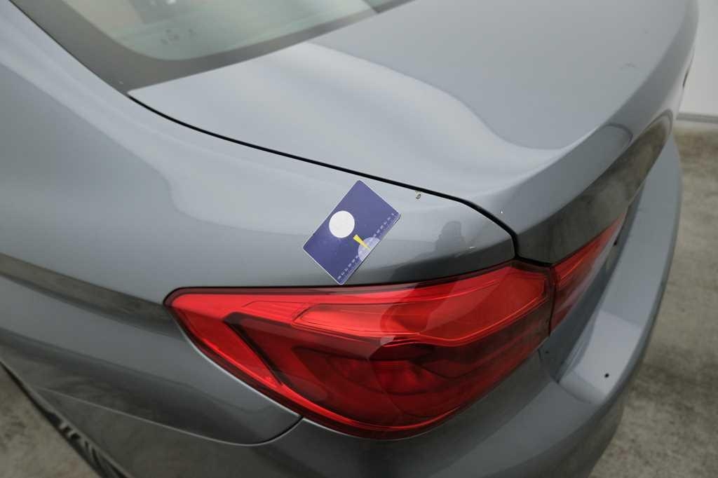 BMW 5 Series 2017 фото 11