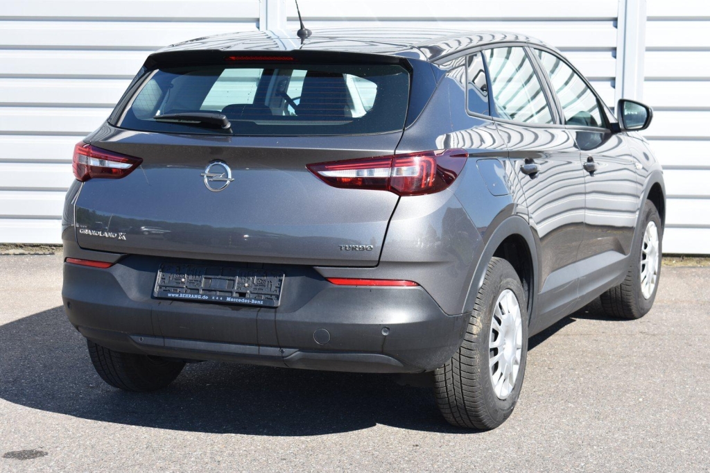 Opel Grandland X 2019 photo 3