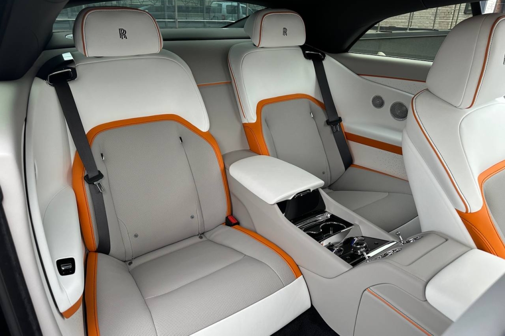 Rolls-Royce Spectre 2024 photo 34