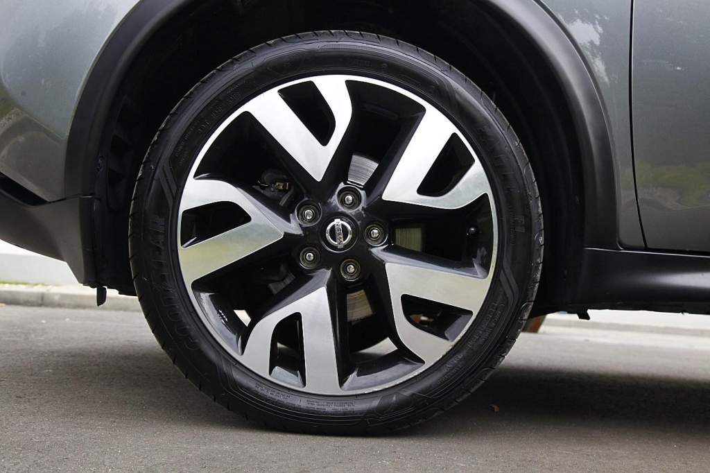 Nissan Juke 2013 photo 5