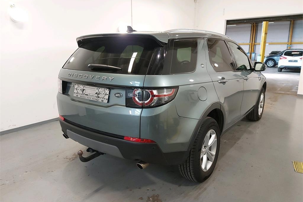 Land Rover Discovery Sport 2016 фото 5