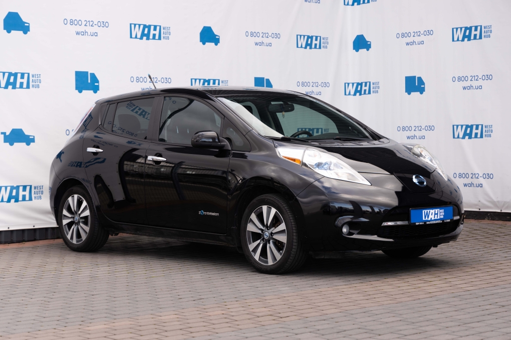 Nissan Leaf 2013 photo 4