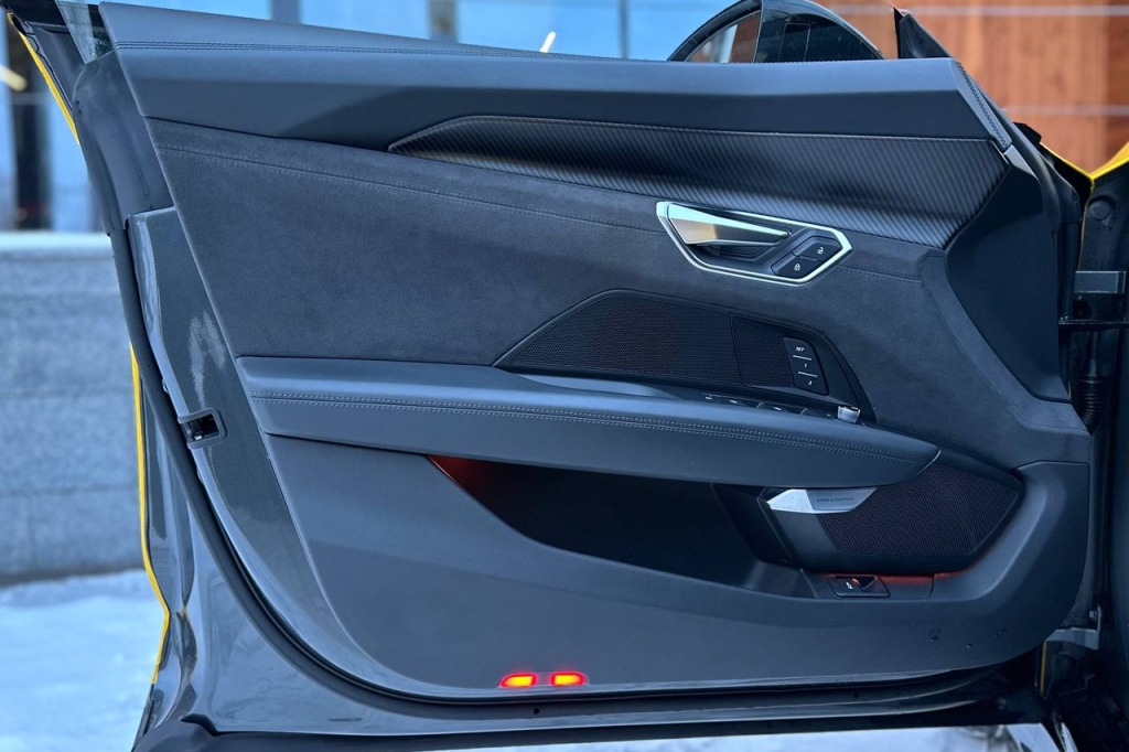 Audi RS e-tron GT 2021 фото 12