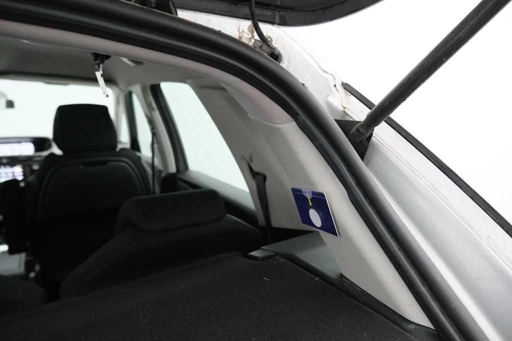 Citroen C4 Picasso 2015 фото 43