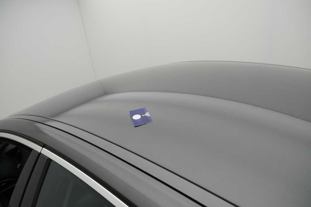 Jaguar XE 2015 фото 42