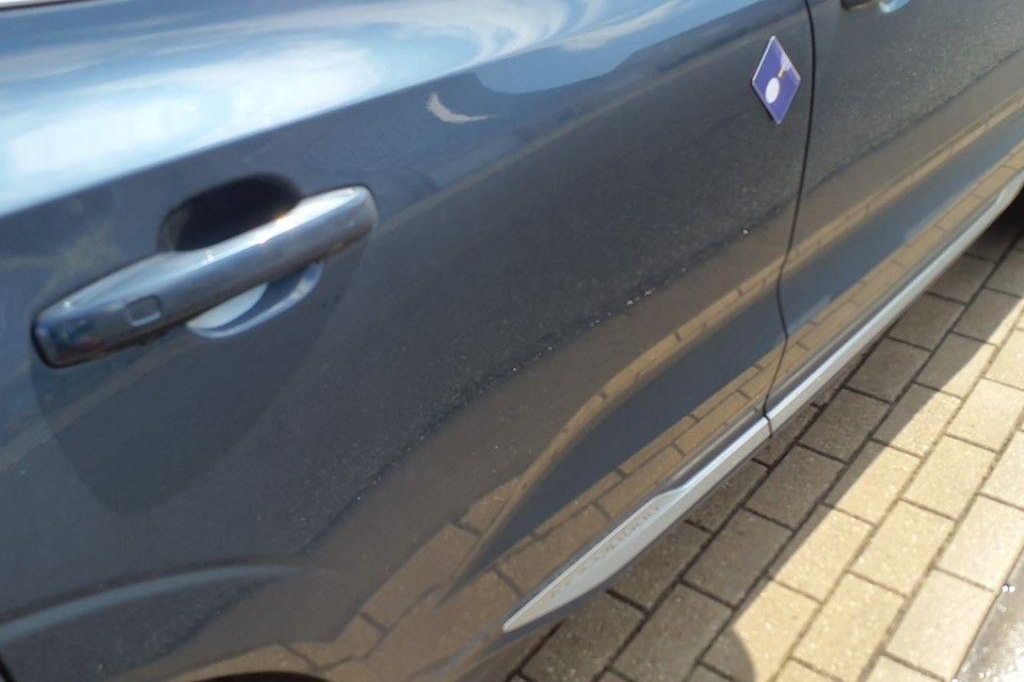 Volvo XC60 2020 photo 11