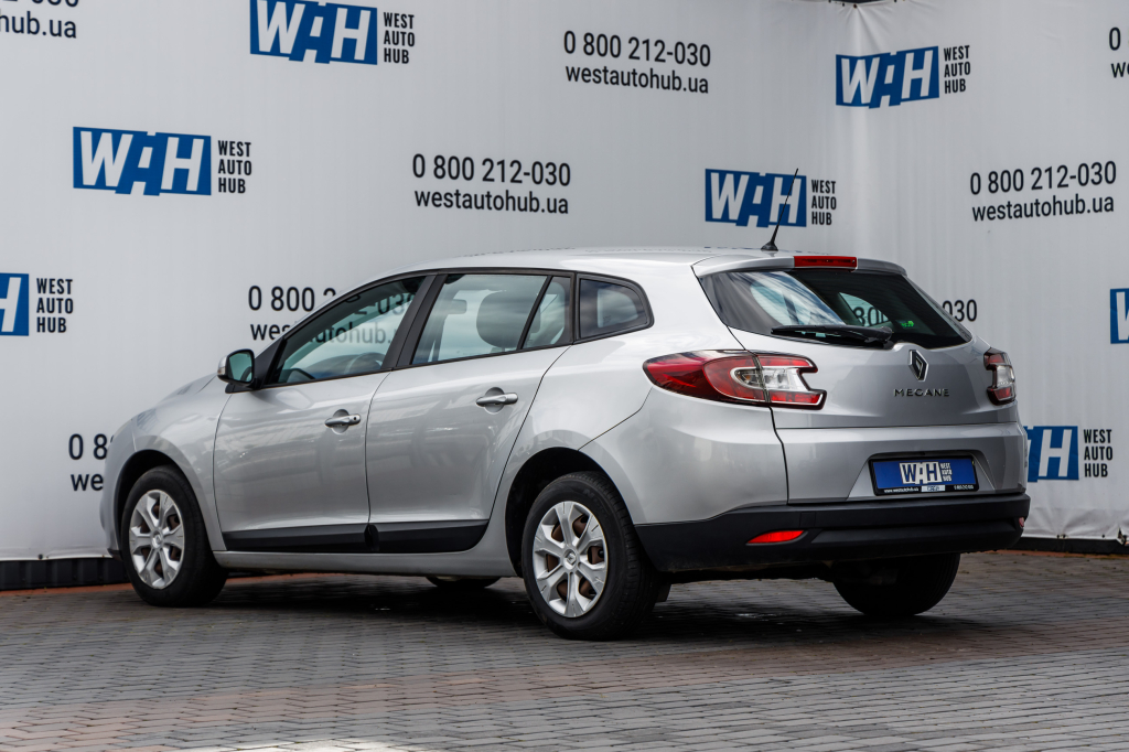 Renault Megane 2010 photo 5