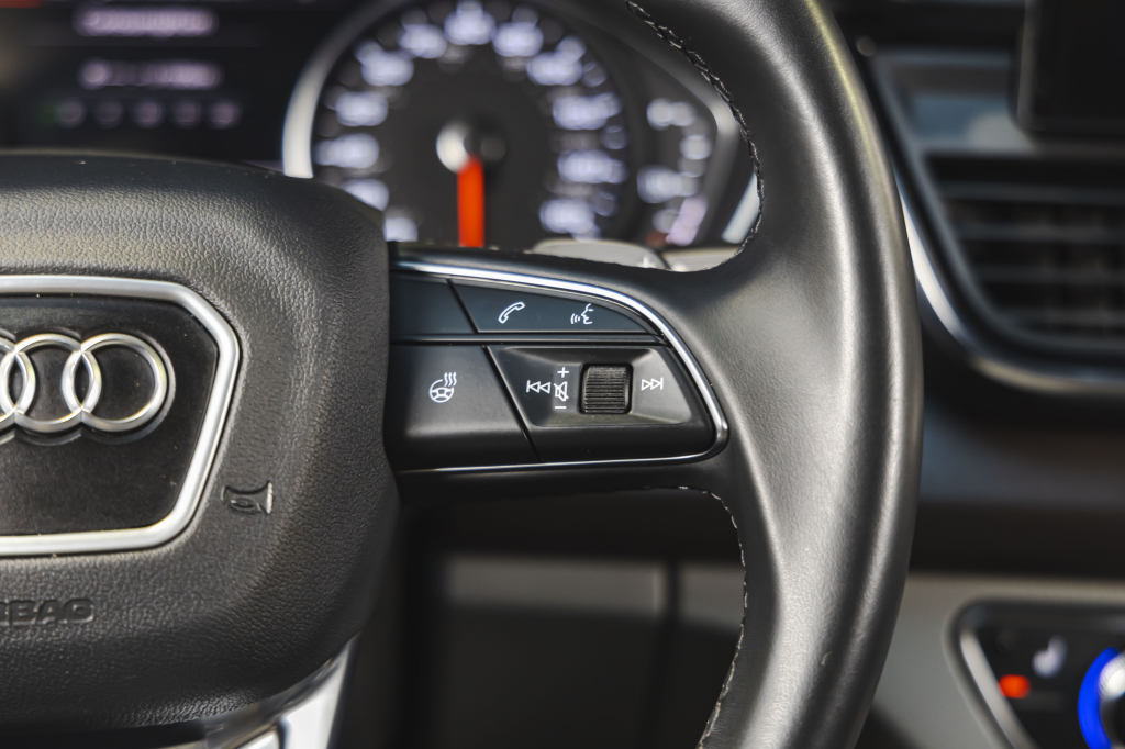 Audi Q5 2020 photo 24