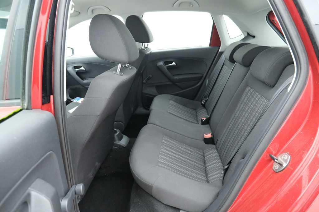 Volkswagen Polo 2016 photo 1