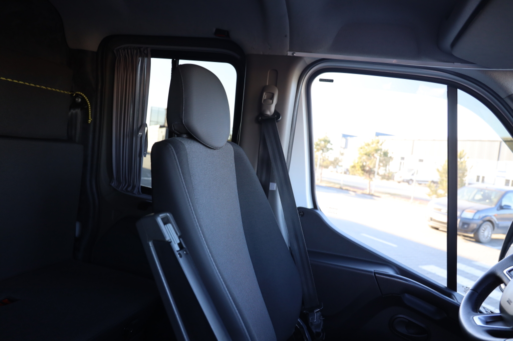 Renault Master 2020 фото 50