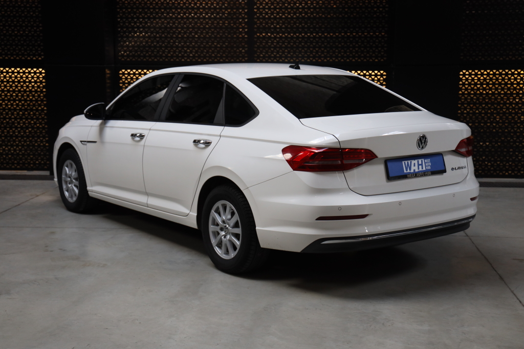 Volkswagen e-Lavida 2021 photo 6