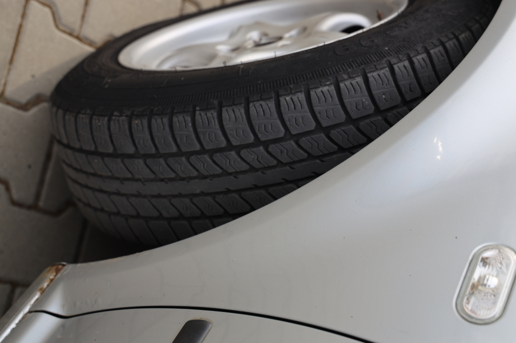 Volkswagen Golf 2001 photo 29