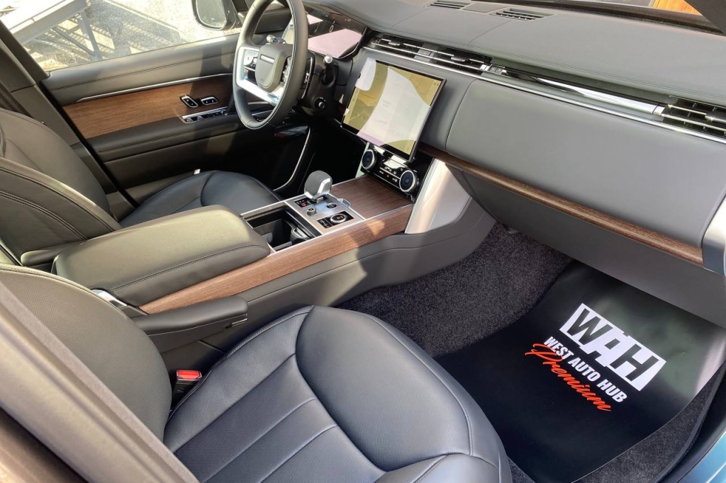 Land Rover Range Rover HSE 530 4.4 2023 photo 9