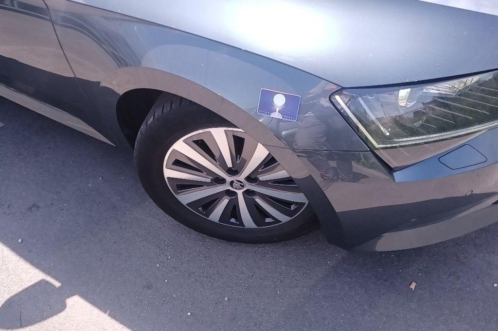 Skoda Superb Combi 2017 photo 14