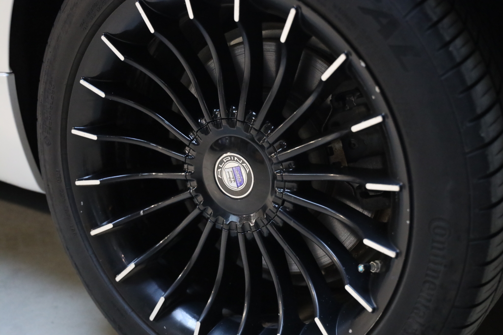 BMW 5 Series GT 2015 фото 35