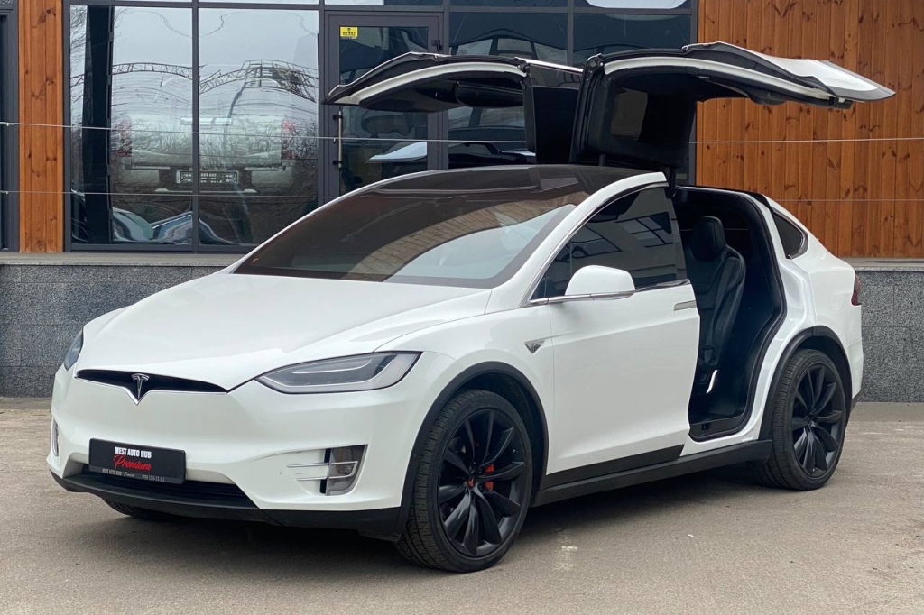 Tesla Model X 90D 2016 photo 2