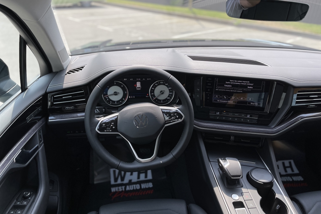 Volkswagen Touareg 2021 photo 3