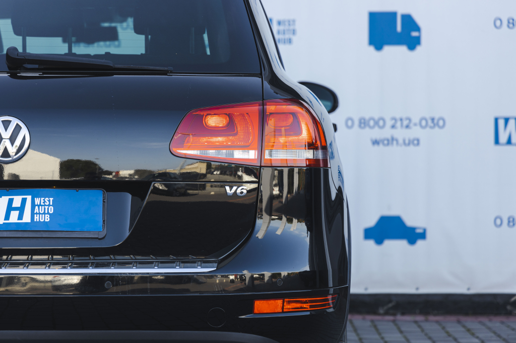 Volkswagen Touareg 2011 фото 7