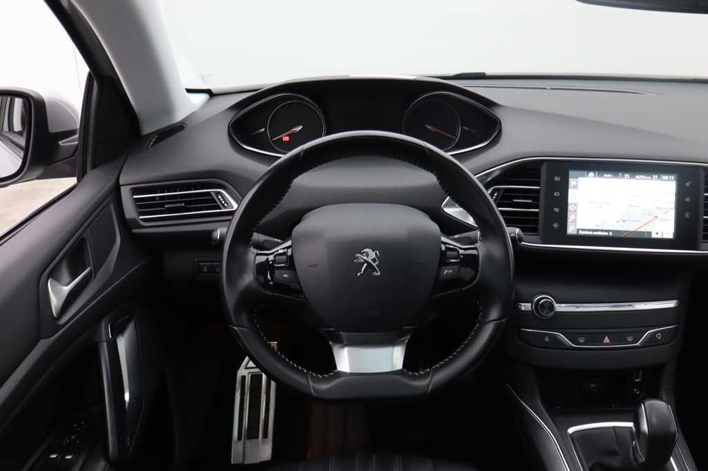 Peugeot 308 2016 photo 6