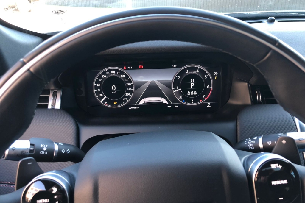 Land Rover Discovery Sport 2020 фото 19