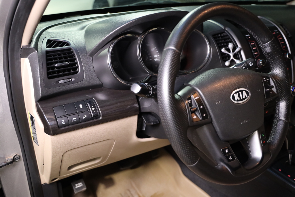 Kia Sorento 2012 photo 14