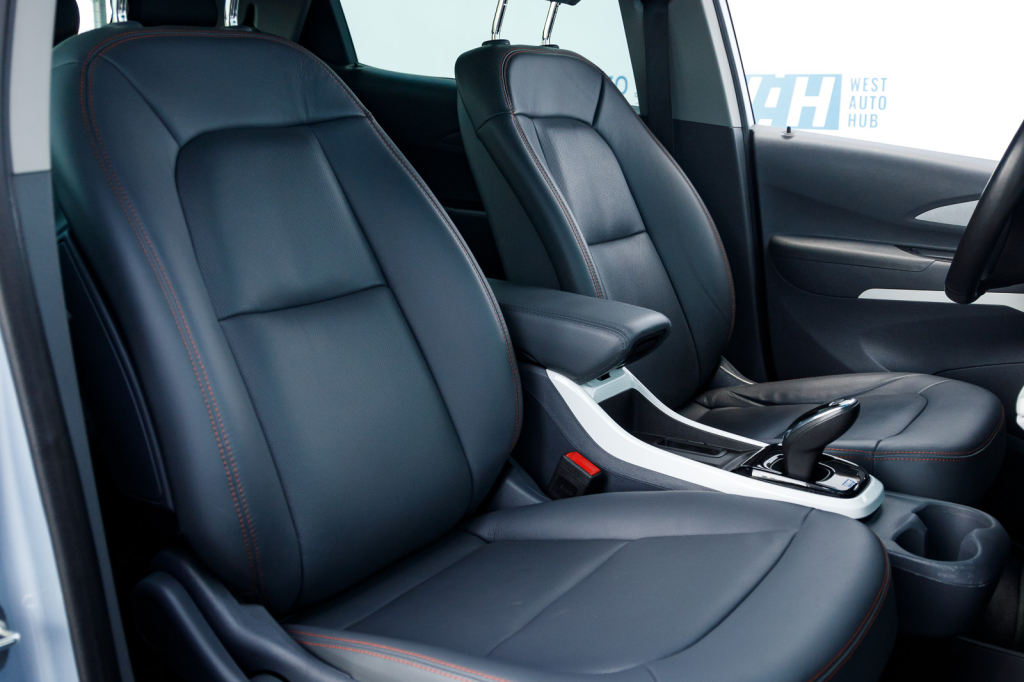 Opel Ampera-e 2018 фото 27