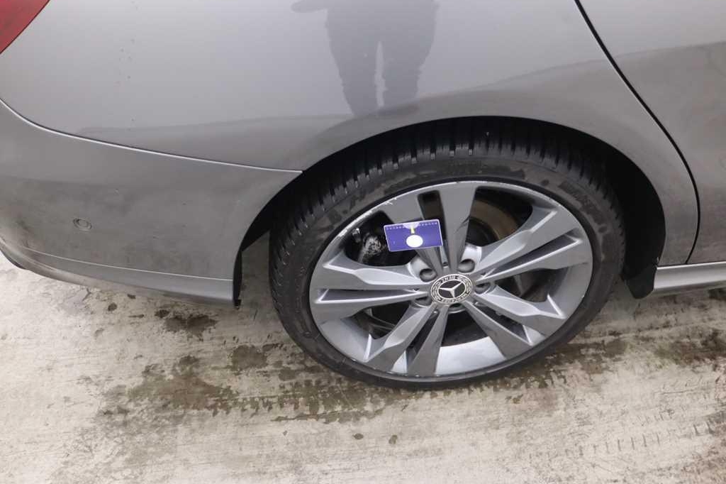 Mercedes-Benz CLA 2017 фото 32