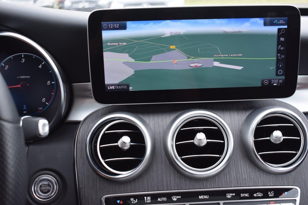 Mercedes-AMG C-Klasse 2019 фото 1