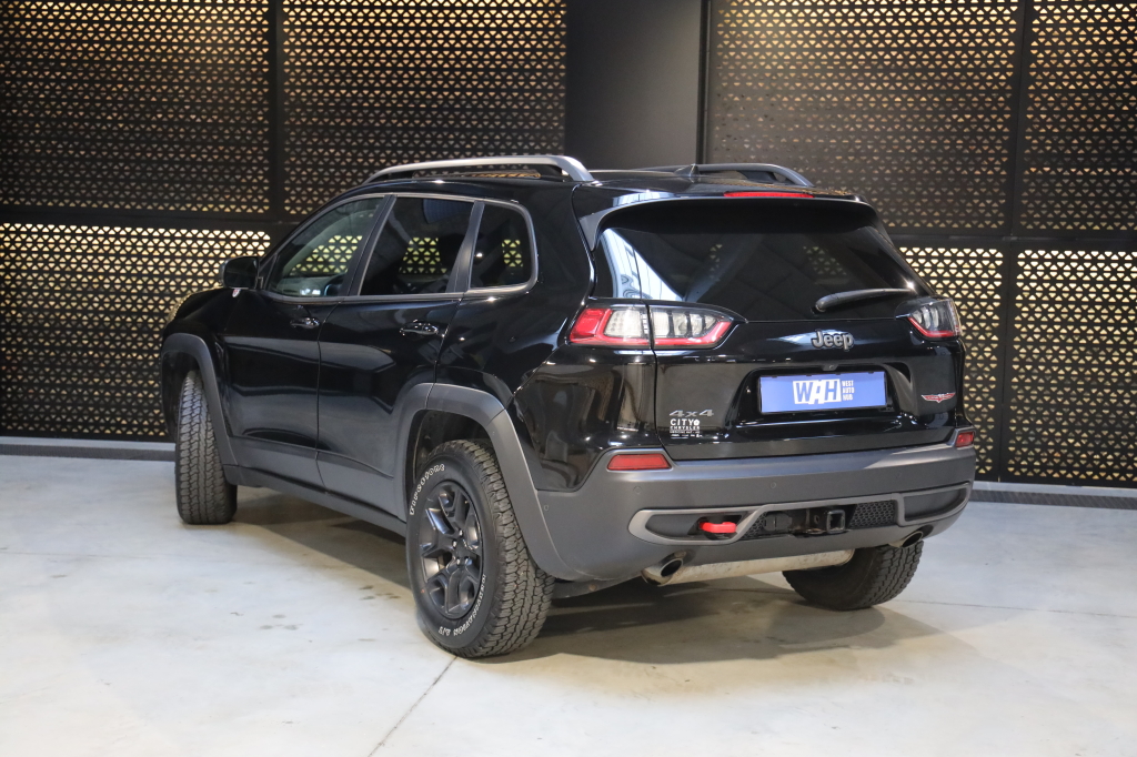 Jeep Cherokee 2019 фото 3