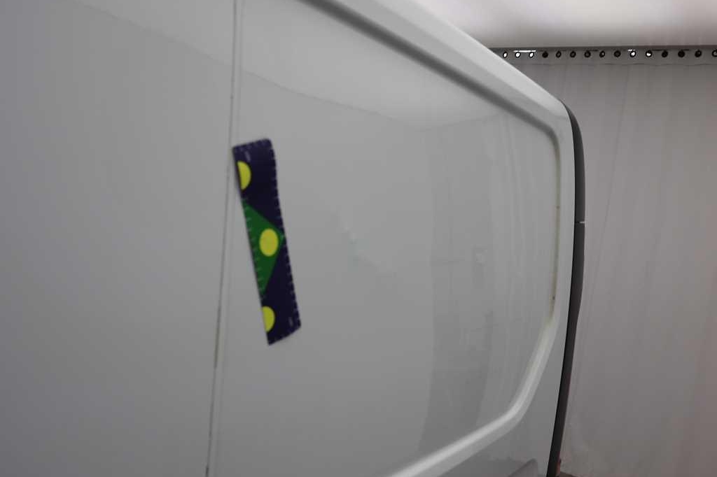 Renault Trafic 2015 фото 32