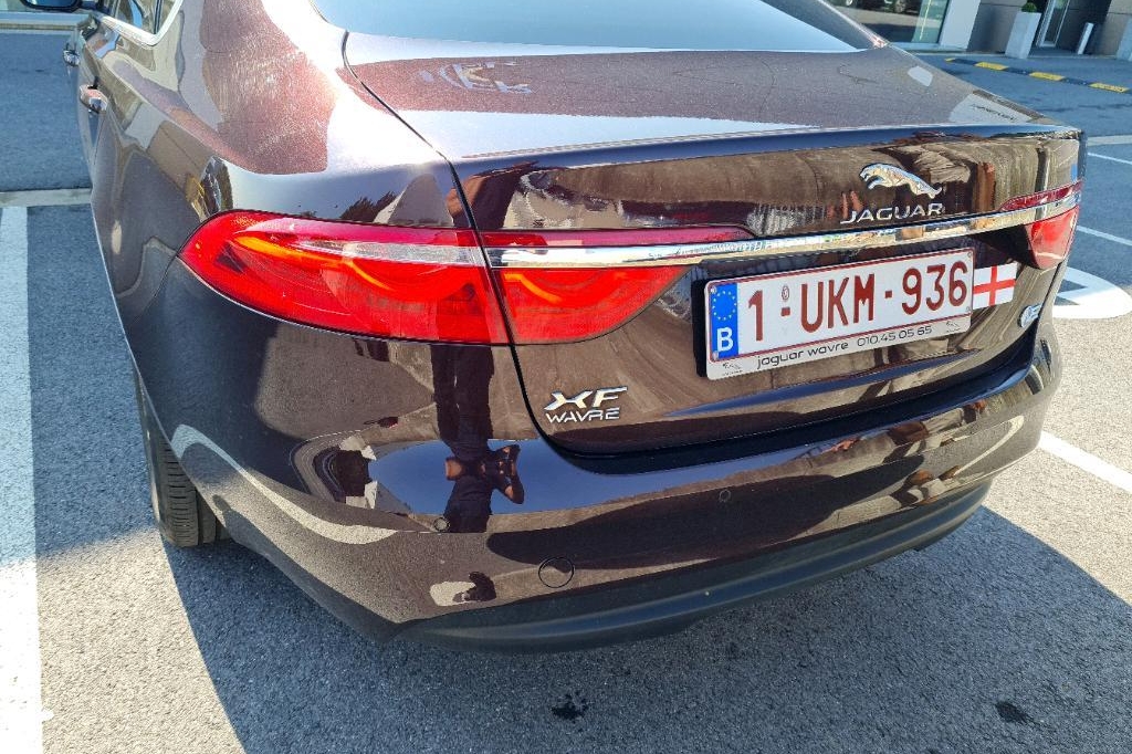 Jaguar XF 2018 фото 6