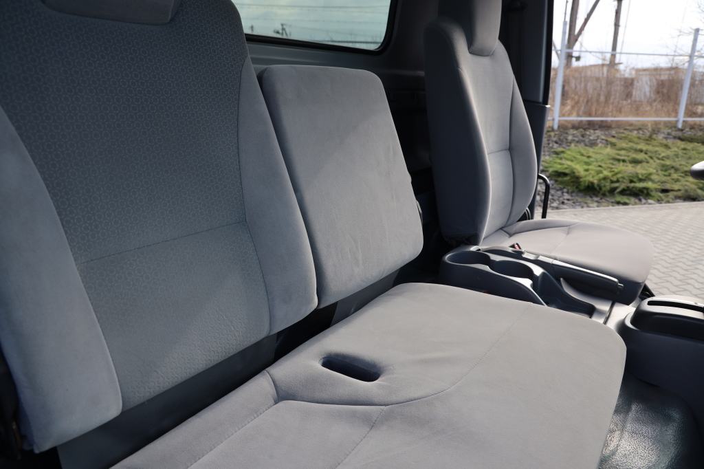 Isuzu NPR 2019 фото 7