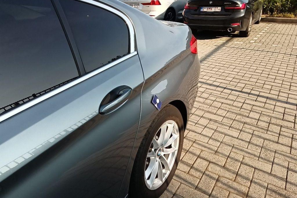 BMW 5 Series 2018 photo 14