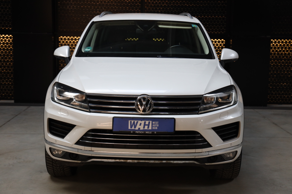 Volkswagen Touareg 2016 photo 1