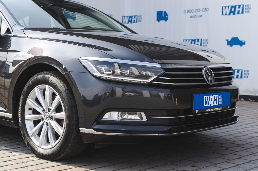 Volkswagen Passat R-Line 4Motion 2018 фото 4