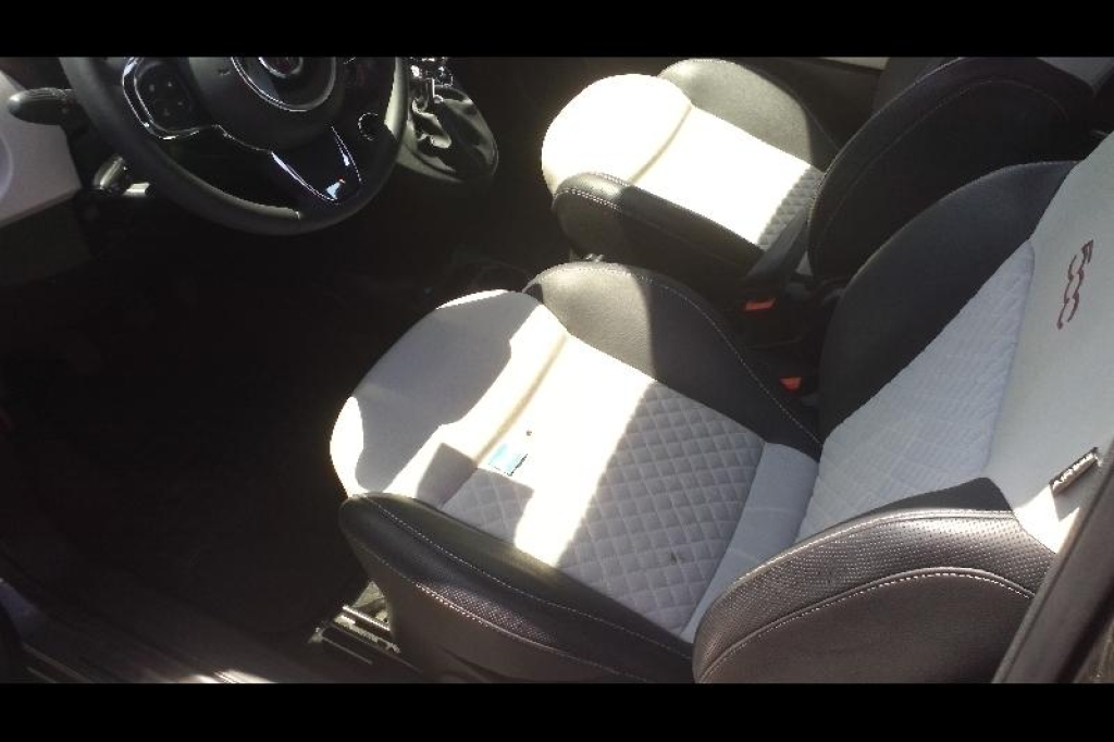 Fiat 500C 2020 фото 8